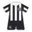 Newcastle United FC 96 Retro Home Kit Badge LKT Sport Metal retro kit shaped pin badgeDie stamped design with full colour infilWith butterfly clasp fixingMetal alloy with silver style finishOfficial licensed productApprox 30mm x 25mm Pins