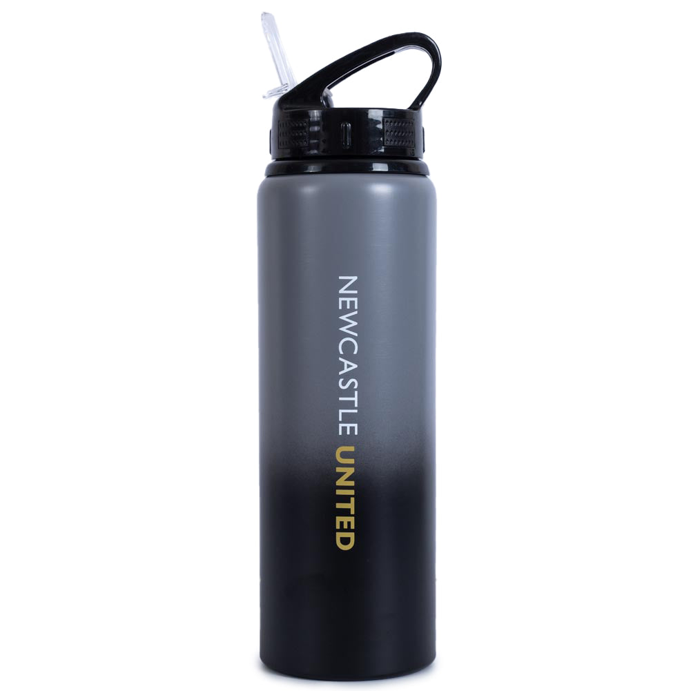 Newcastle United FC Aluminium Drinks Bottle XL LKT Sport Classic grey and black design aluminium drinks bottleFeaturing the Newcastle crest and text in white and goldCanteen quench cap with a closable drinking spoutOfficial licensed productApprox 750ml (2