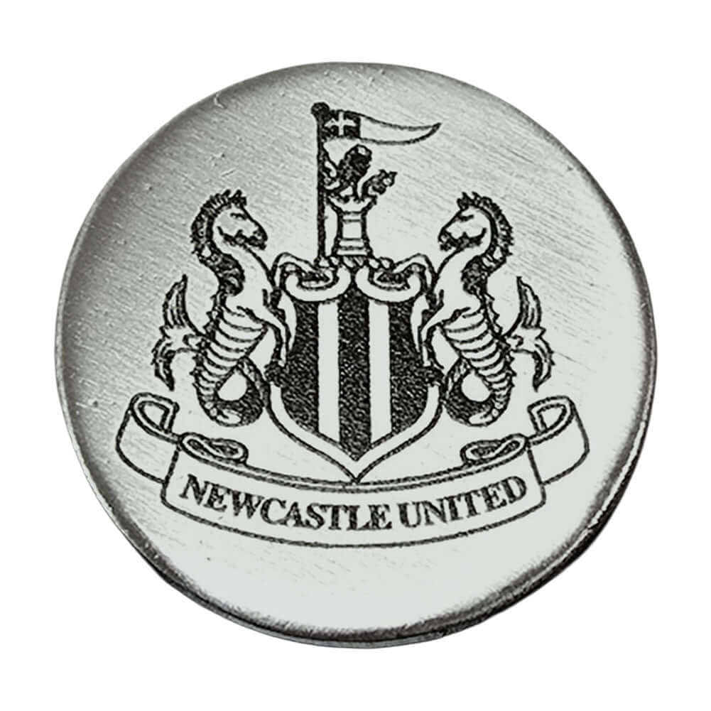 Newcastle United FC Antique Keyring & Badge Set LKT Sport Football>Premier League>Newcastle United FC Keychains