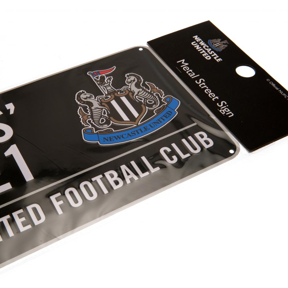 Newcastle United FC Colour Street Sign LKT Sport Gloss finish design stamped metal wall sign St. James Park NE1 road sign, the home of Newcastle United FC on a black background Ready to hang on the wall with four small holes for fixing Official licensed p
