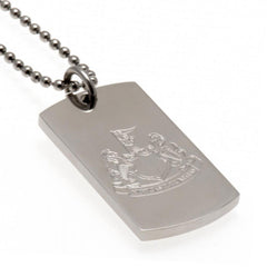 Newcastle United FC Engraved Dog Tag & Chain LKT Sport Classic design stainless steel dog tag and ball chain Chrome finish and engraved with the Newcastle crest Official licensed product Chain approx 53cm (21in) Dog tag approx 35mm x 20mm Presented in a g