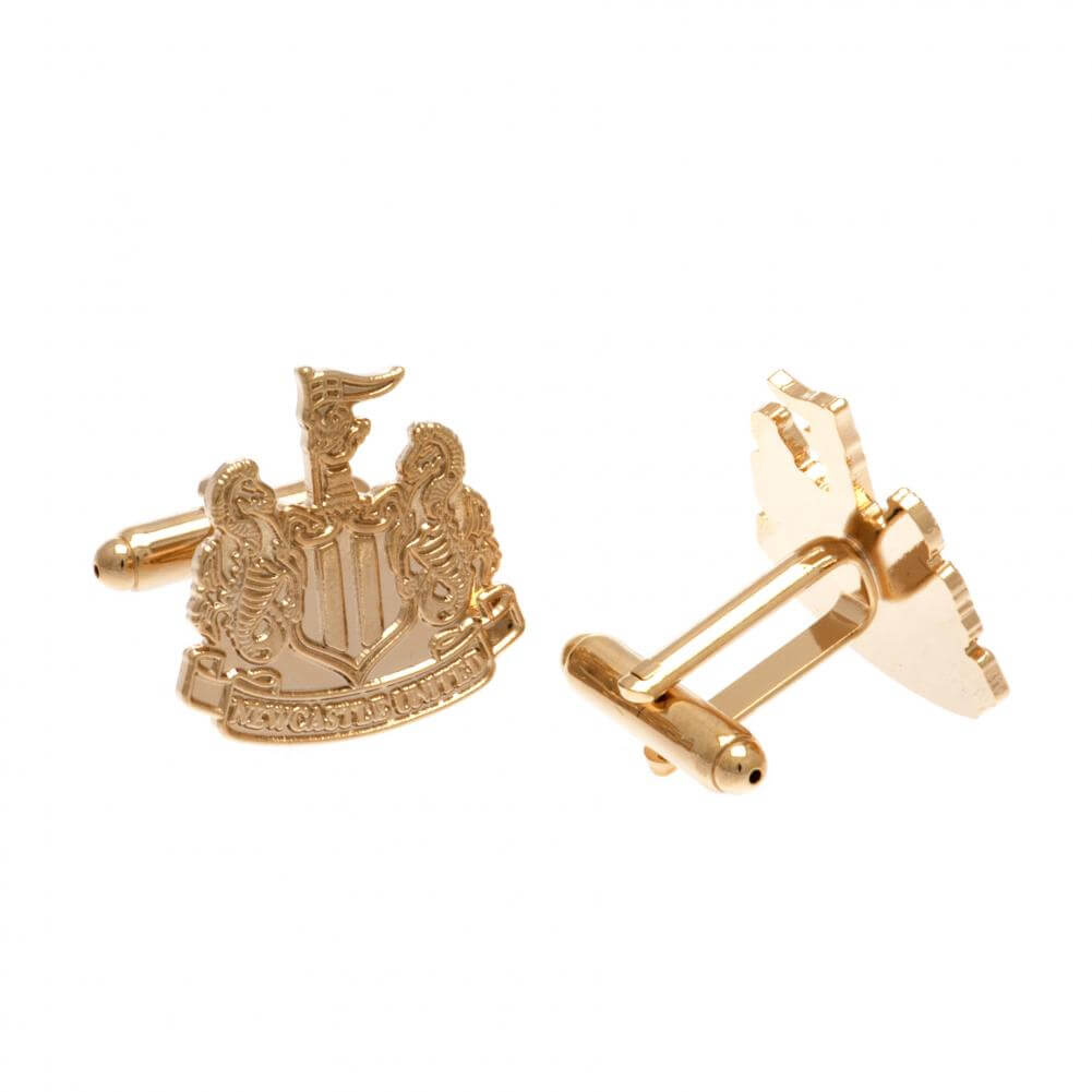 Newcastle United FC Gold Plated Cufflinks LKT Sport Gold Plated crest shaped cufflinksFeaturing a highly detailed formed Newcastle crestOn a bullet back fixingOfficial licensed productApprox 22mm x 22mm Cufflinks