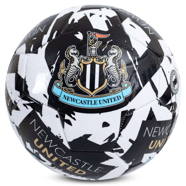 Newcastle United FC Graffiti Football LKT Sport Black and white 26 panel everyday PVC FootballFeatures a full colour NUFC crest on a graffiti design ballSuitable for 14 yrs and olderOfficial licensed productSize 5 footballApprox 69cm in circumference Socc