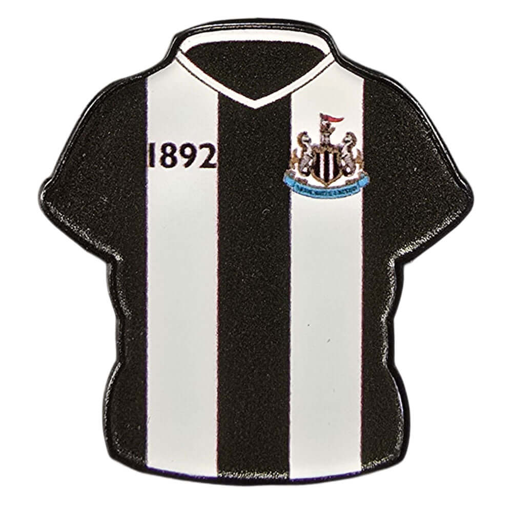 Newcastle United FC Home Shirt Keyring & Badge Set LKT Sport Football>Premier League>Newcastle United FC Keychains