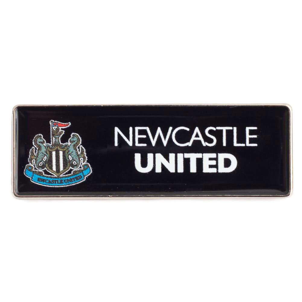 Newcastle United FC Rectangle Badge LKT Sport Metal rectangle shaped NUFC pin badgeDie stamped design with full colour infilWith butterfly clasp fixingMetal alloy with silver style finishOfficial licensed productApprox 45mm x 15mm Pins
