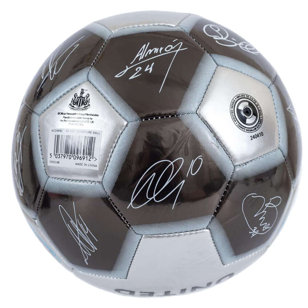 Newcastle United FC Sig 26 Football LKT Sport High spec 26 panel synthetic footballStriking silver and grey colours featuring the Newcastle crest and official player signature printsSuitable for 14 yrs and olderOfficial licensed productSize 5 footballAppr