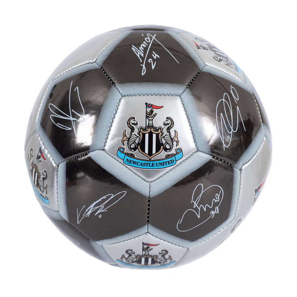 Newcastle United FC Sig 26 Skill Ball LKT Sport High spec 26 panel footballStriking Newcastle United FC branding featuring the Newcastle crest plus official player signature printsSkill practice ball suitable for all agesOfficial licensed productSize 1 fo