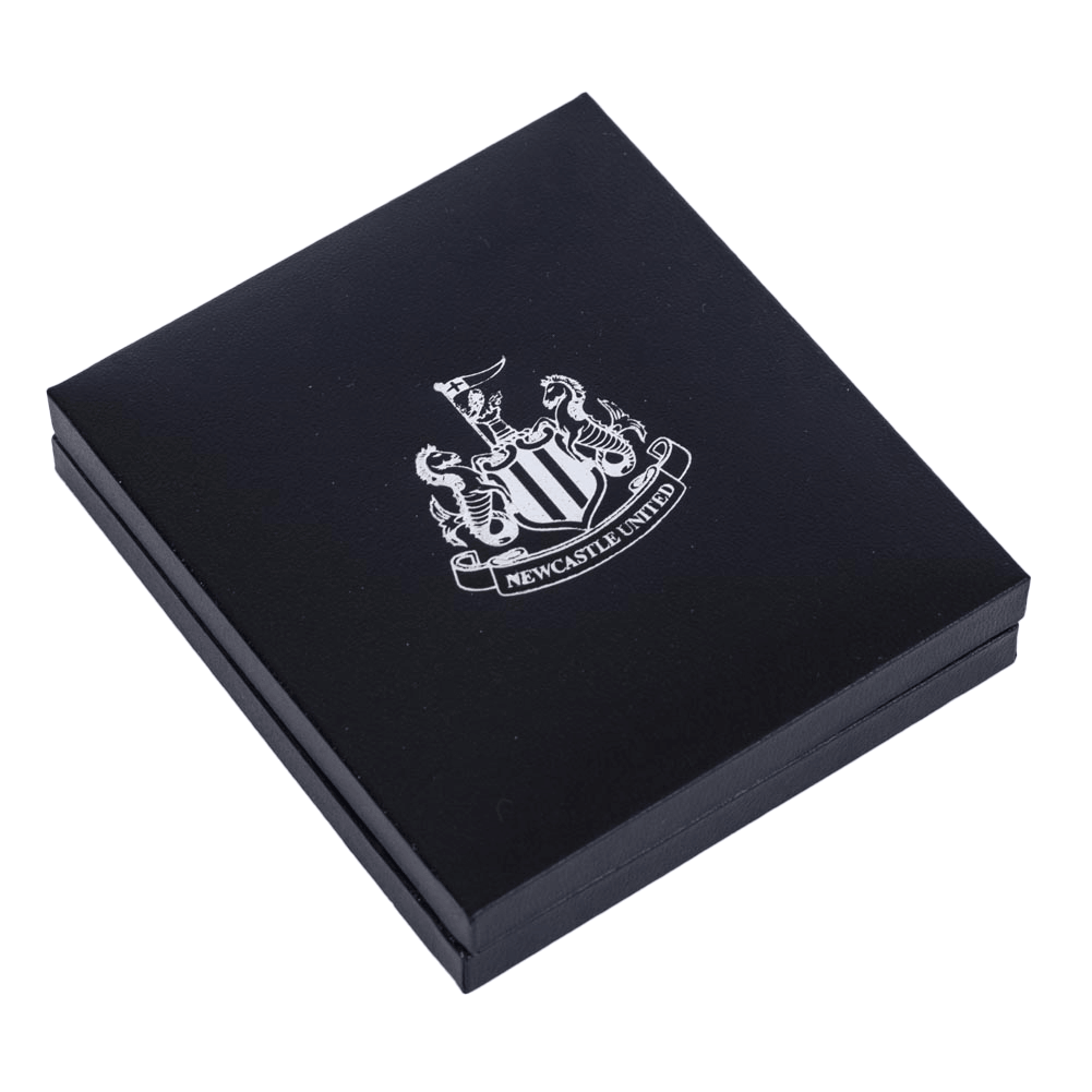 Newcastle United FC Stainless Steel Heart Necklace LKT Sport Stainless steel heart shaped pendant and necklaceChrome finish with the Newcastle crest engraved on the pendantOfficial licensed productChain approx 50cm (19in)Pendant approx 12mm x 10mm Necklac