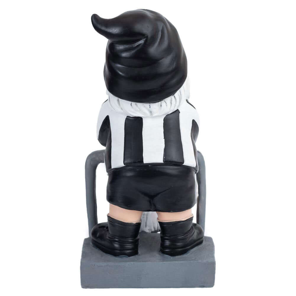 Newcastle United FC Terrace Gnome LKT Sport Resin garden gnome wearing classic home kit coloursWatching from the terracesOfficial Licensed MerchandiseApprox 25cm tall Lawn Ornaments