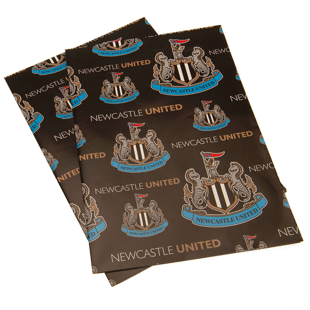Newcastle United FC Text Gift Wrap LKT Sport Vibrant, colourful gift wrap sheets with tags2 sheets of wrap featuring multiple Newcastle crests and text on a black backgroundComplete with 2 crest shaped gift tagsOfficial licensed productApprox 70cm x 50cm