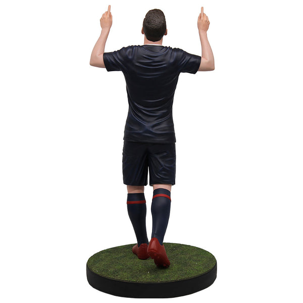 Paris Saint Germain FC Football's Finest Lionel Messi Premium 60cm Statue LKT Sport Football’s Finest premium resin statue of Lionel MessiWearing a classic PSG home football kit paired with red football bootsDesign is inspired by Messi’s sentimental celeb