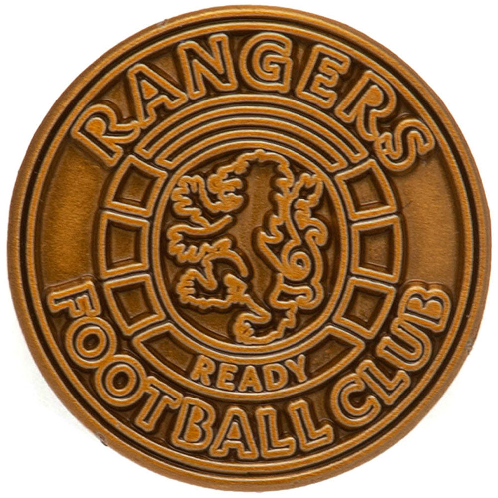 Rangers FC Antique Gold Ready Crest Badge LKT Sport Metal crest shaped pin badgeDie stamped designWith butterfly clasp fixingMetal alloy with antique gold style finishOfficial licensed productApprox 20mm in diameter Pins