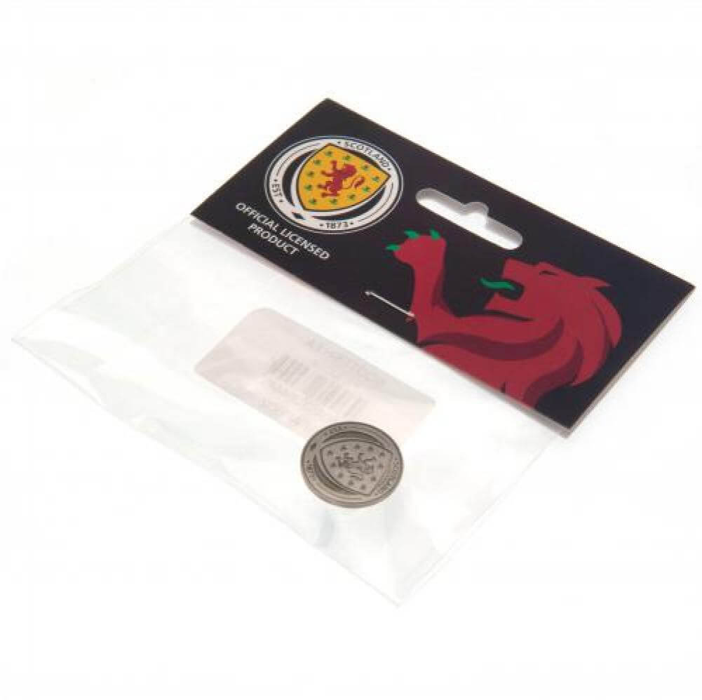 Scottish FA Antique Silver Crest Badge LKT Sport Metal crest shaped pin badgeDie stamped designWith broach fixingMetal alloy with antique silver style finishOfficial licensed productApprox 22mm x 22mm Pinback Buttons