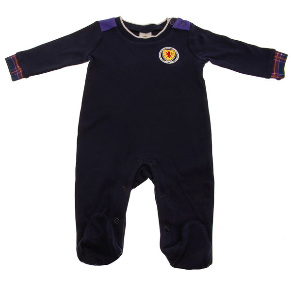 Scottish FA Sleepsuit 6-9 Mths TN LKT Sport This long sleeved baby sleepsuit features the famous navy and white colours of ScotlandDesign inspired by the 2022-23 season kit with a full colour woven crestSoft comfortable fit with press stud fasteningMain: