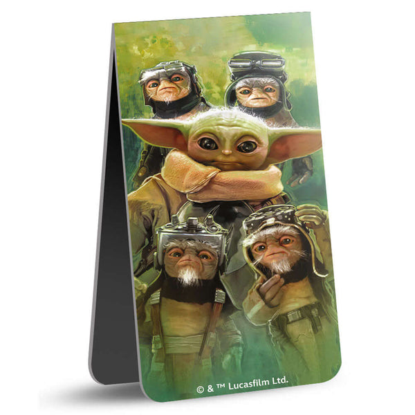 Star Wars: The Mandalorian Magnetic Bookmark LKT Sport Star Wars: The Mandalorian design magnetic bookmarkFeaturing The Mandalorian and GroguOfficial licensed productApprox 9cm x 4.5cm Bookmarks