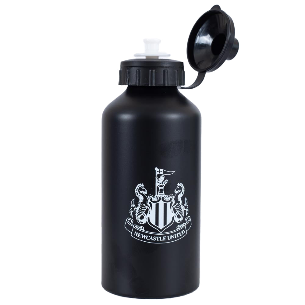  https://imageoffloads.taylorsmerchandise.com/wp-content/uploads/TM-04459-Newcastle-United-FC-Aluminium-Drinks-Bottle-MT-2.jpg