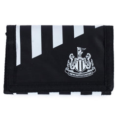  https://imageoffloads.taylorsmerchandise.com/wp-content/uploads/TM-04496-Newcastle-United-FC-Stripe-Wallet-1.jpg