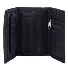  https://imageoffloads.taylorsmerchandise.com/wp-content/uploads/TM-04496-Newcastle-United-FC-Stripe-Wallet-2.jpg