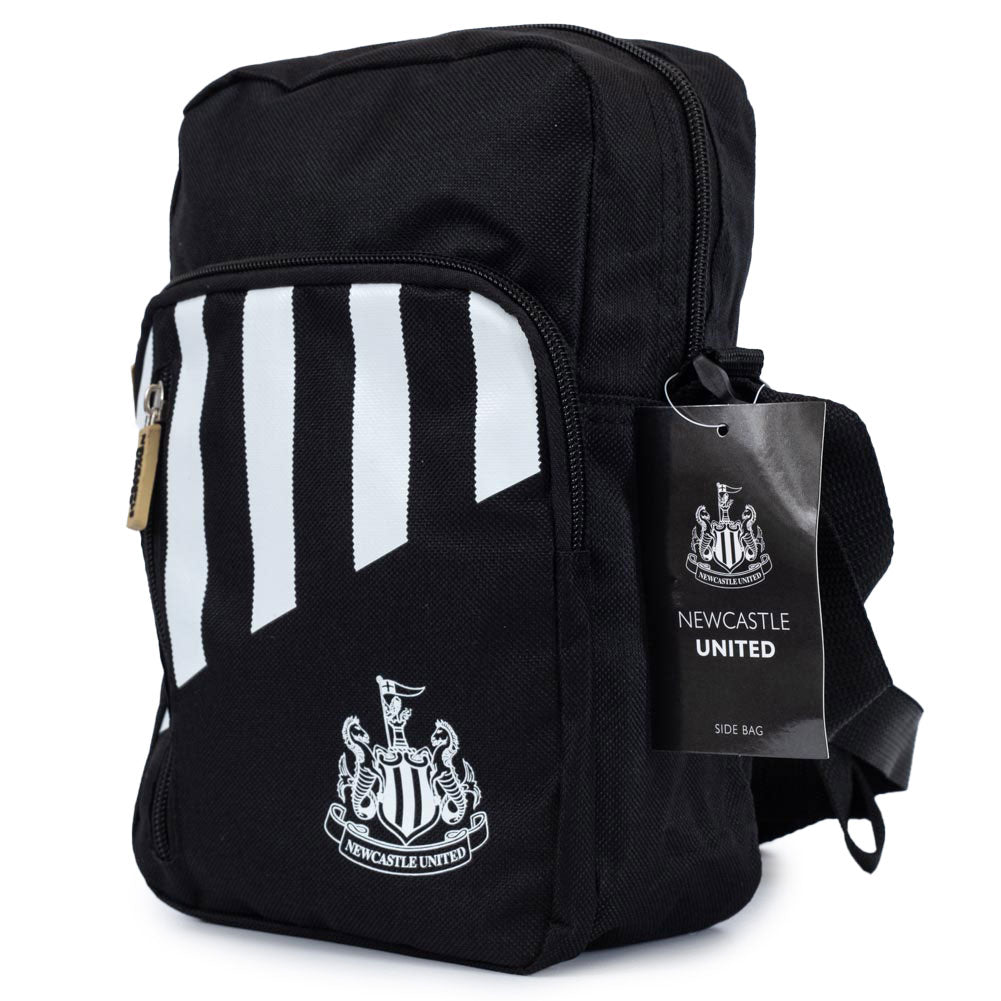  https://imageoffloads.taylorsmerchandise.com/wp-content/uploads/TM-04514-Newcastle-United-FC-Stripe-Shoulder-Bag-3.jpg