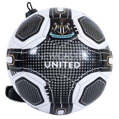  https://imageoffloads.taylorsmerchandise.com/wp-content/uploads/TM-04559-Newcastle-United-FC-Size-2-Skills-Trainer-1.jpg