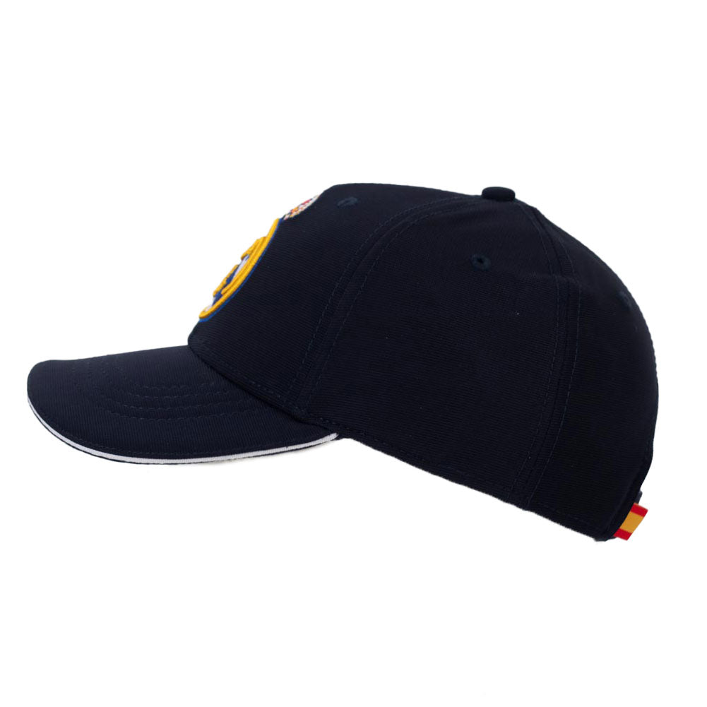  https://imageoffloads.taylorsmerchandise.com/wp-content/uploads/TM-06256-Real-Madrid-FC-Navy-Debossed-Cap-3.jpg