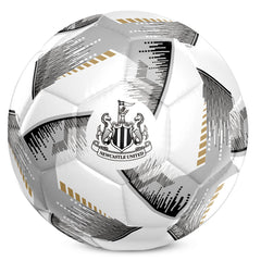 https://imageoffloads.taylorsmerchandise.com/wp-content/uploads/TM-06515-Newcastle-United-FC-Blitz-Football.jpg