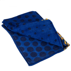  https://imageoffloads.taylorsmerchandise.com/wp-content/uploads/TM-06735-Real-Madrid-FC-Blue-Towel-1.jpg