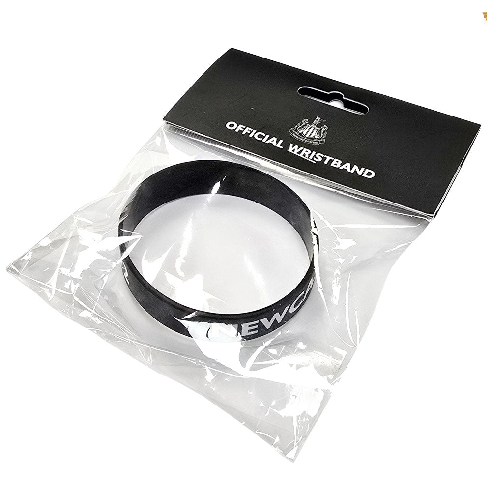  https://imageoffloads.taylorsmerchandise.com/wp-content/uploads/TM-06932-Newcastle-United-FC-Silicone-Wristband-2.jpg