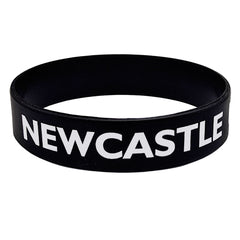 https://imageoffloads.taylorsmerchandise.com/wp-content/uploads/TM-06932-Newcastle-United-FC-Silicone-Wristband.jpg