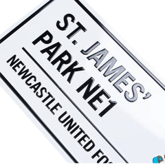  https://imageoffloads.taylorsmerchandise.com/wp-content/uploads/TM-06936-Newcastle-United-FC-White-Street-Sign-2.jpg