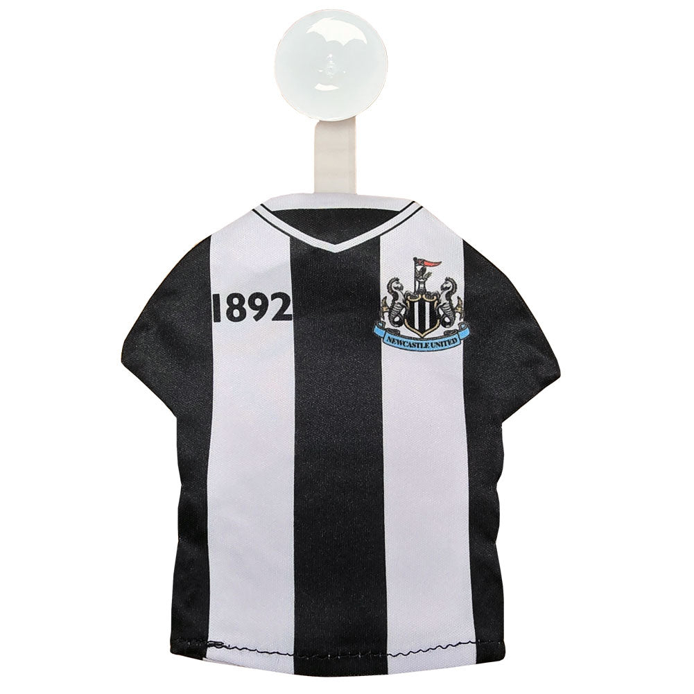 https://imageoffloads.taylorsmerchandise.com/wp-content/uploads/TM-07512-Newcastle-United-FC-Mini-Kit.jpg