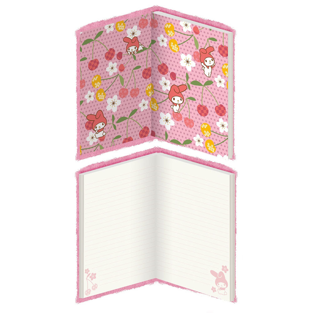  https://imageoffloads.taylorsmerchandise.com/wp-content/uploads/TM-08341-My-Melody-Plush-Notebook1.jpg