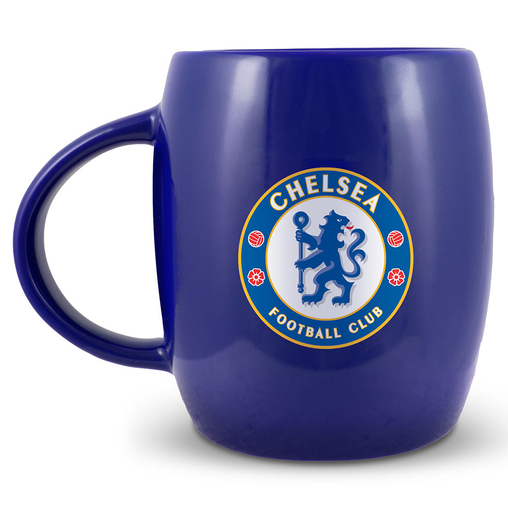https://imageoffloads.taylorsmerchandise.com/wp-content/uploads/TM-08427-Chelsea-FC-Shaped-Mug.jpg