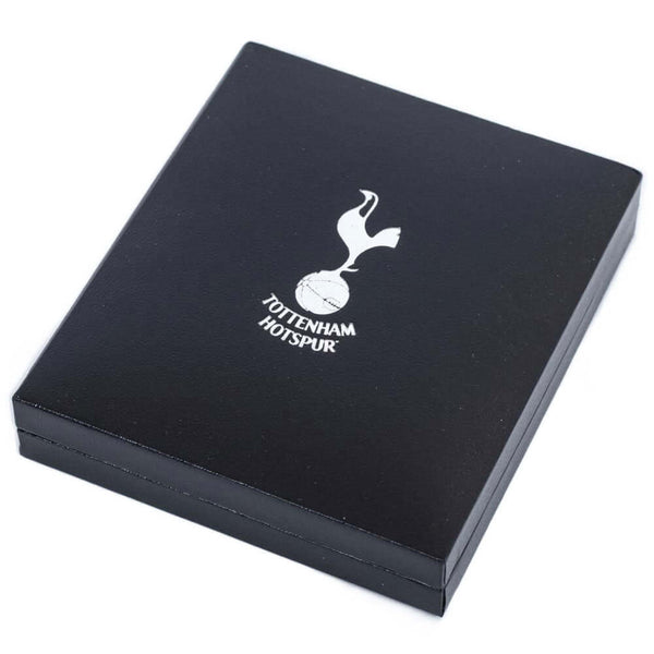 Tottenham Hotspur FC 18ct Gold Plated on Silver Pendant & Chain LKT Sport 18ct Gold Plated on Sterling Silver pendant and necklaceFeaturing the Tottenham crest pendant on the chain necklaceWith a lobster claspOfficial licensed productChain approx 49cm (19