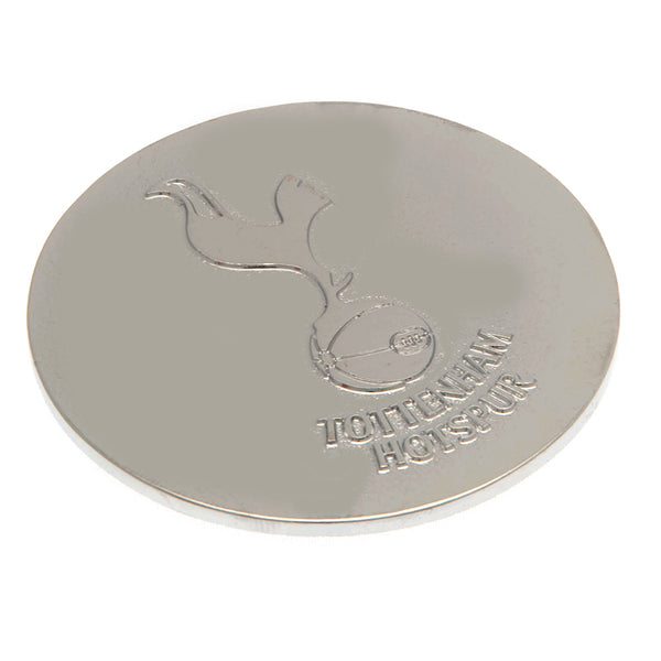Tottenham Hotspur FC Alloy Car Badge LKT Sport Crest design car badge with a silver metal finishCan be applied to any vehicle or hard surfaceMade from 2.5mm zinc alloy materialOfficial licensed productApprox 6cm x 6cm Vehicle Emblems & Hood Ornaments