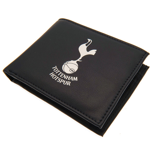 Tottenham Hotspur FC Coloured PU Wallet LKT Sport Coloured PU wallet featuring a large printed club crest3 card slots, a window slot and 2 note pocketsChange pocket with secure stud fastener2 additional compartmentsOfficial licensed productApprox 11cm x 9