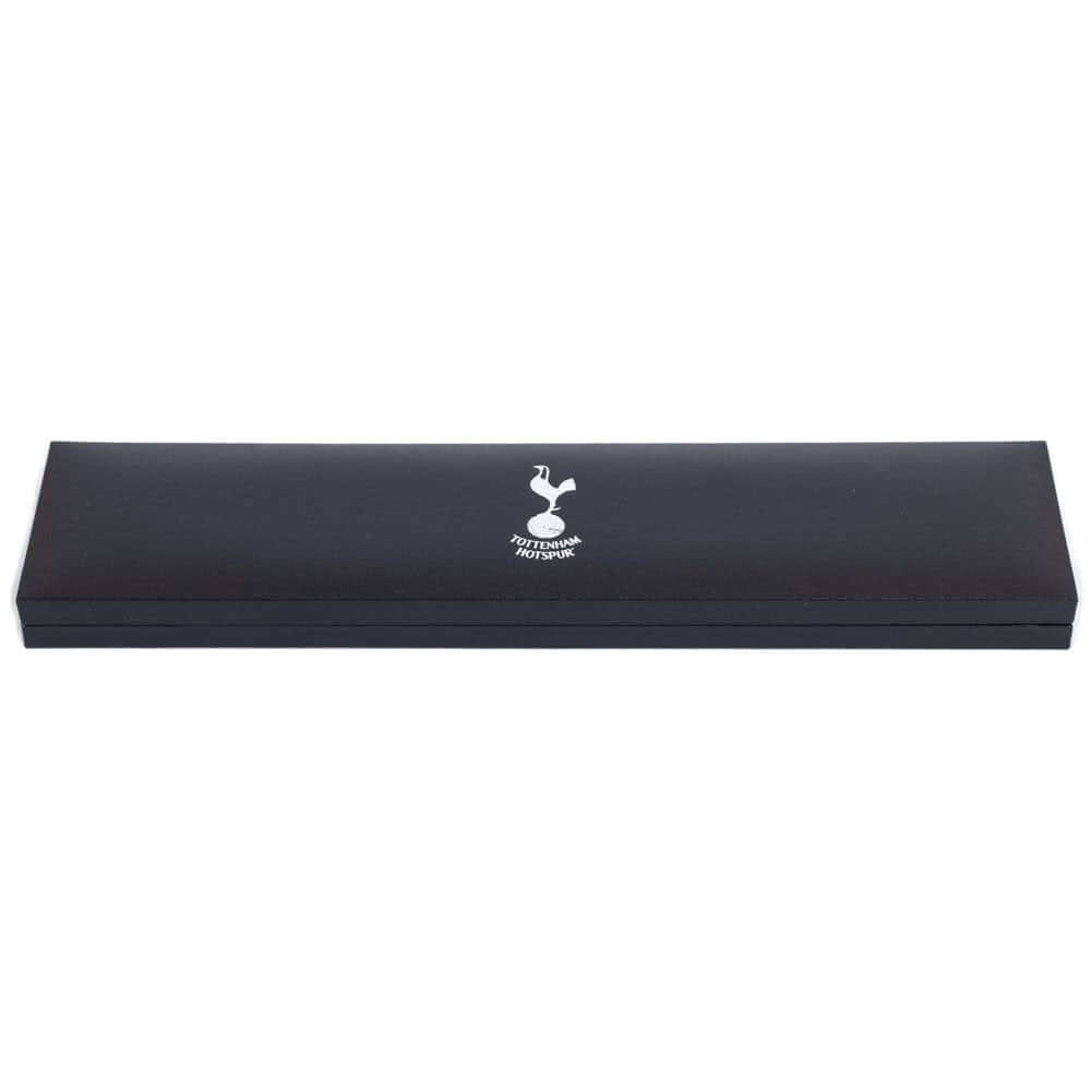 Tottenham Hotspur FC Stainless Steel Bracelet LKT Sport Classic design stainless steel link braceletFeaturing a club crest engraved plateOfficial licensed productApprox 22cm x 1cm Bracelets