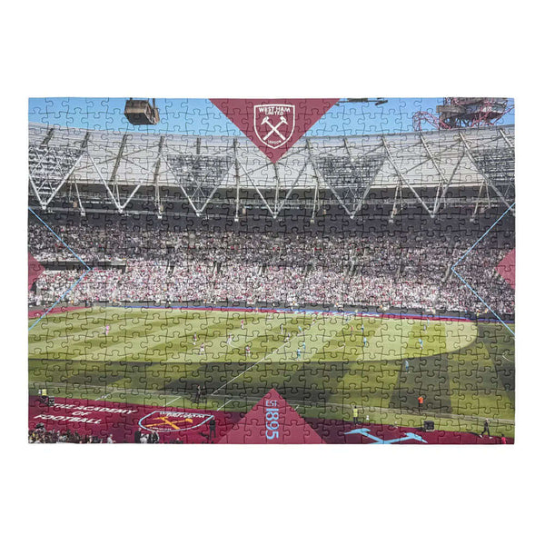 West Ham United FC 500pc Puzzle LKT Sport Classic 500pc jigsaw puzzleMakes up a picture of London StadiumSuitable for ages 3+Official licensed productApprox 48cm x 34cm Jigsaw Puzzles