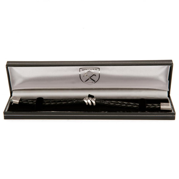 West Ham United FC Leather Bracelet LKT Sport Twin rope design bracelet made from genuine leather Black bracelet featuring with steel detail Stainless steel magnetic clasp with an engraved club crest Official licensed product Approx 20cm x 1cm Presented i